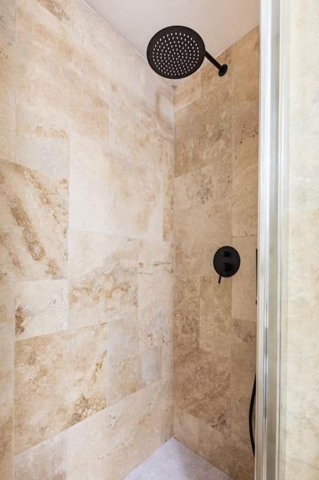 Bottega Augustea Duplex Apartment In Monti Rome Exterior photo