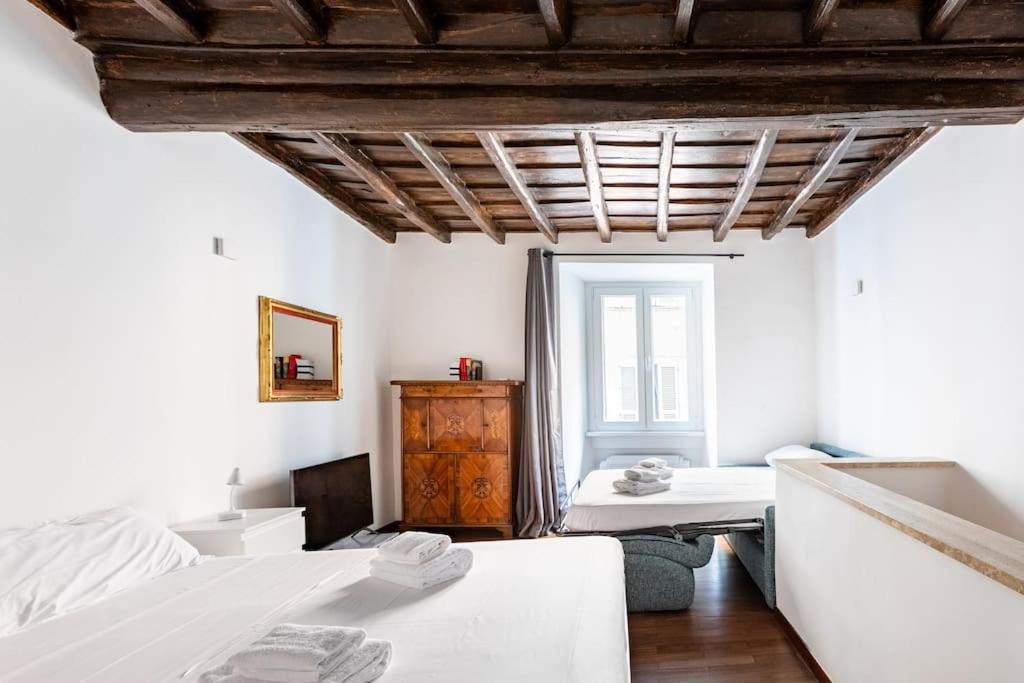Bottega Augustea Duplex Apartment In Monti Rome Exterior photo