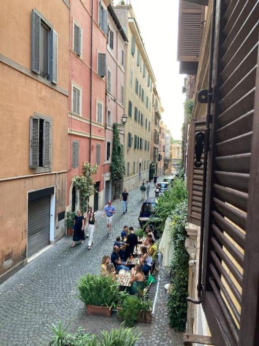 Bottega Augustea Duplex Apartment In Monti Rome Exterior photo